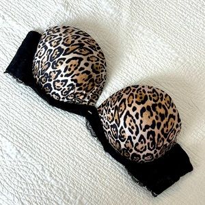 Like New Victoria’s Secret Push Up Strapless Cheetah Print Bra